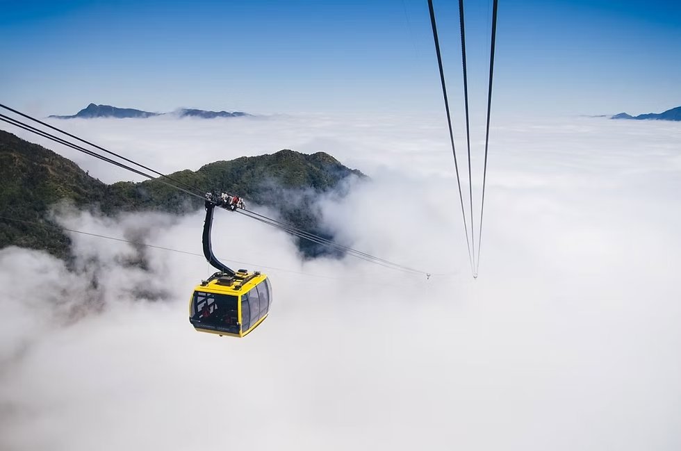 A cable car above the clouds on Fansipan