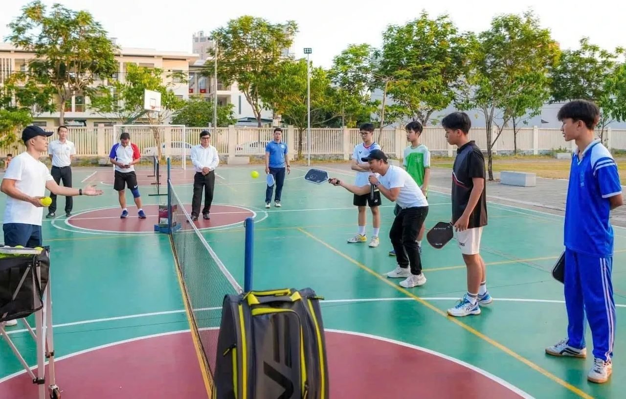 Pickleball court on a humid morning in Vietnam