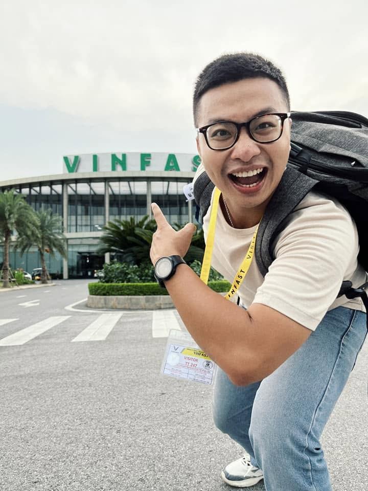 Kevin (Cuong), licensed tour guide and founder of Vietnam Pickleball Travel